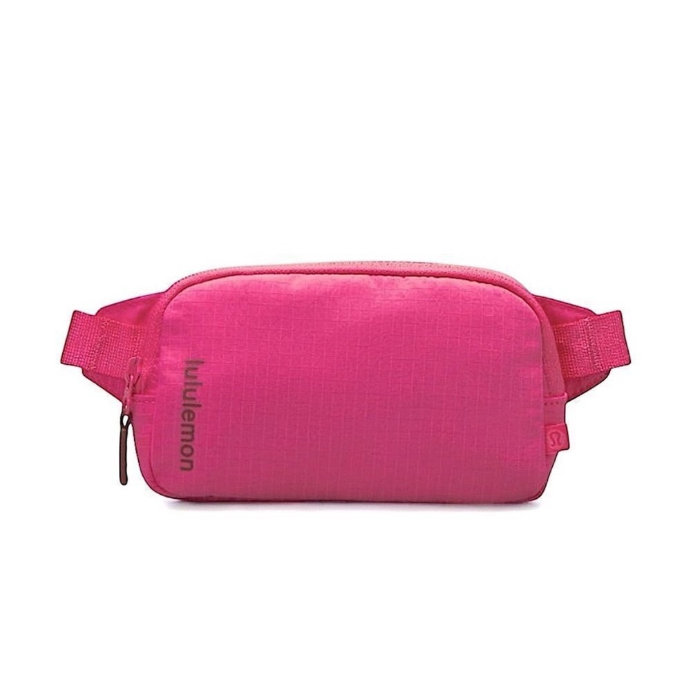Mini pink Lulu belt bag
